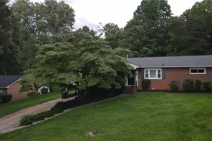 241 Commonwealth Dr, Winston-Salem, NC 27104 - Photo 2