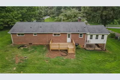241 Commonwealth Drive, Winston-Salem, NC 27104 - Photo 16