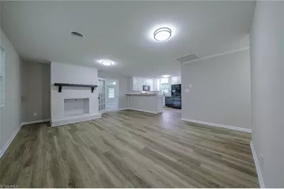 241 Commonwealth Drive, Winston-Salem, NC 27104 - Photo 10