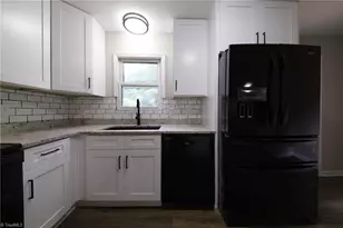 241 Commonwealth Dr, Winston-Salem, NC 27104 - Photo 6