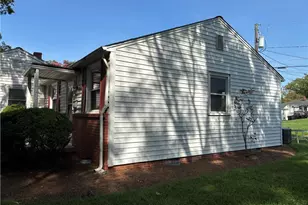 620 Tremont Dr, Greensboro, NC 27403 - Photo 16