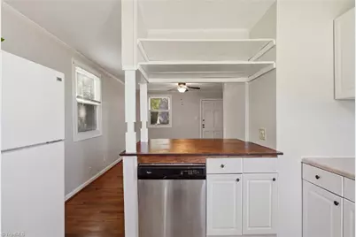620 N Tremont Drive, Greensboro, NC 27403 - Photo 10