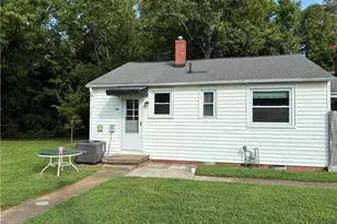 620 Tremont Dr, Greensboro, NC 27403 - Photo 14