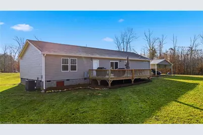 1071 Pine Knoll Drive, Yadkinville, NC 27055 - Photo 10