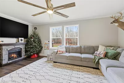 1071 Pine Knoll Drive, Yadkinville, NC 27055 - Photo 12