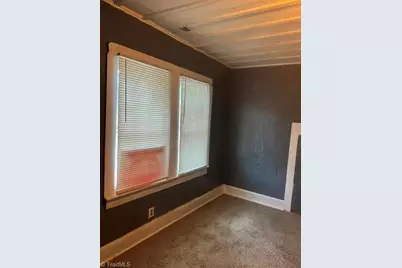 329 Branch Street, Reidsville, NC 27320 - Photo 12