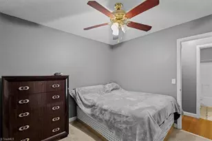 624 Paramount St, High Point, NC 27260 - Photo 18