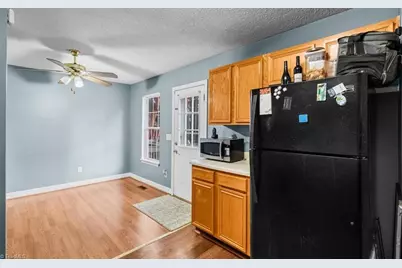 624 Paramount Street, High Point, NC 27260 - Photo 8