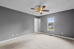 624 Paramount St, High Point, NC 27260 - Photo 14