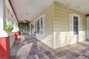 103 N Franklin St, Reidsville, NC 27320 - Photo 2