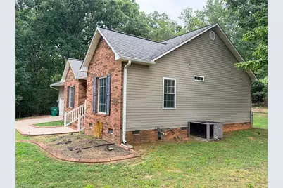 197 Landfall Drive, Eden, NC 27288 - Photo 18