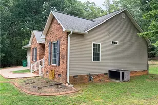 197 Landfall Dr, Eden, NC 27288 - Photo 18