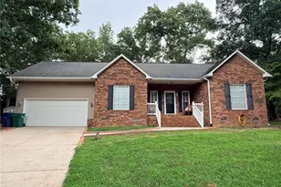 197 Landfall Dr, Eden, NC 27288 - Photo 1