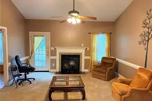 197 Landfall Dr, Eden, NC 27288 - Photo 2