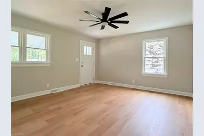 1510 Davis Avenue, High Point, NC 27260 - Photo 6