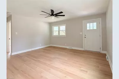 1510 Davis Avenue, High Point, NC 27260 - Photo 8