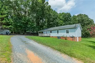 4322 Oak Brook Ct, Trinity, NC 27370 - Photo 34