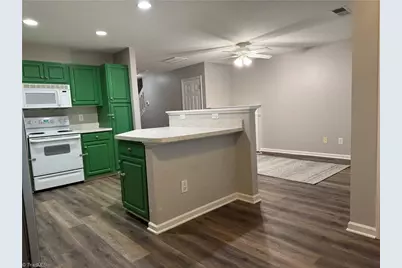 3225 Manchester Avenue, Winston-Salem, NC 27103 - Photo 12