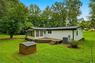 6105 Nc Hwy 67, Boonville, NC 27011 - Photo 8