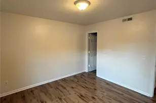 5503 Hornaday Rd, Greensboro, NC 27409 - Photo 8