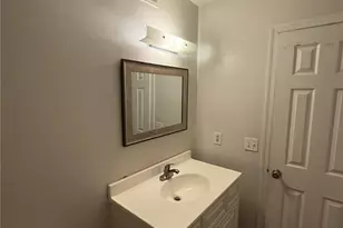 5503 Hornaday Rd, Greensboro, NC 27409 - Photo 10
