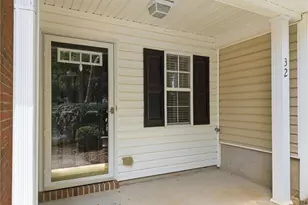 32 Josephine Cir, Greensboro, NC 27410 - Photo 2