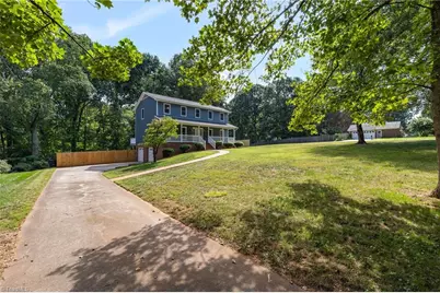 236 Lilac Drive, Kernersville, NC 27284 - Photo 4