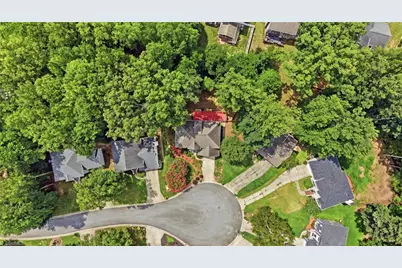 7 Archer Court, Greensboro, NC 27407 - Photo 6