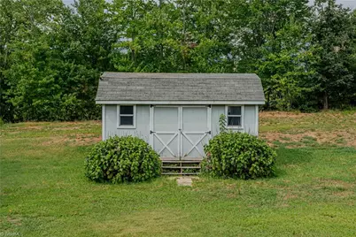 127 Shelby Lane, Madison, NC 27025 - Photo 38