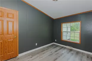 127 Shelby Ln, Madison, NC 27025 - Photo 22