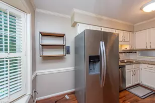 4613 Lawndale Dr, Greensboro, NC 27455 - Photo 8