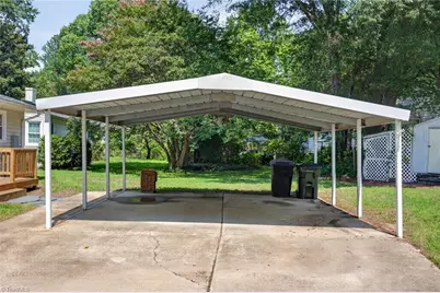 1115 E Willowbrook Drive, Burlington, NC 27215 - Photo 24