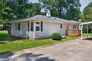 1115 E Willowbrook Dr, Burlington, NC 27215 - Photo 20