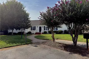 2228 King George Ct, Winston-Salem, NC 27103 - Photo 46