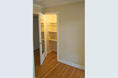 907 Onslow Drive, Greensboro, NC 27408 - Photo 6
