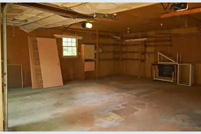 907 Onslow Drive, Greensboro, NC 27408 - Photo 46