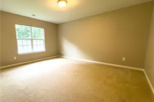 4586 Ramseur Dr, Winston-Salem, NC 27101 - Photo 20