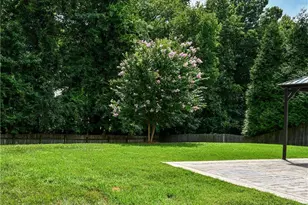 4586 Ramseur Dr, Winston-Salem, NC 27101 - Photo 28