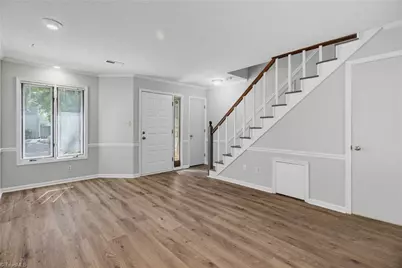 5351 Summit Heights Drive, Winston-Salem, NC 27104 - Photo 4