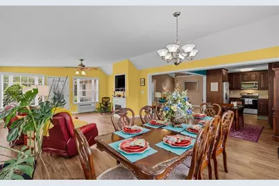 4104 Chinaberry Court, Greensboro, NC 27405 - Photo 10