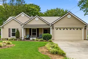 4104 Chinaberry Ct, Greensboro, NC 27405 - Photo 1