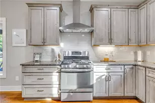 806 Hillcrest Ave, West Jefferson, NC 28694 - Photo 22