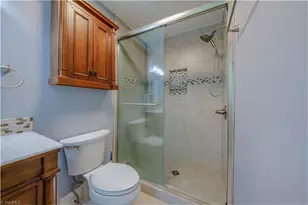 1121 Century Park Ave, Kernersville, NC 27284 - Photo 20