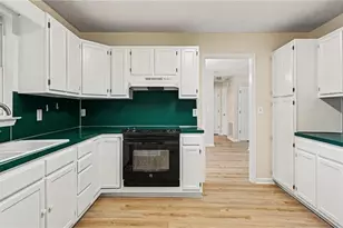 85 Lowery Dr, Thomasville, NC 27360 - Photo 14