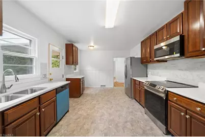 3563 Milhaven Road, Winston-Salem, NC 27106 - Photo 10