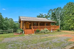 1070 Kindle Crk Dr, Ferguson, NC 28624 - Photo 6