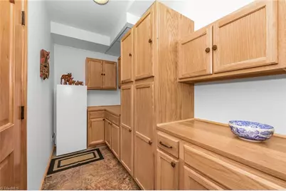 1070 Kindle Creek Drive, Ferguson, NC 28624 - Photo 32