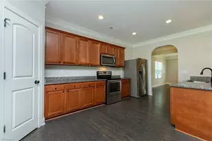 4416 Morning Ridge Ln, Winston-Salem, NC 27101 - Photo 8