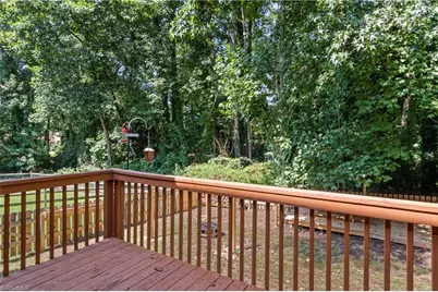 4965 Lochraven Drive, Winston-Salem, NC 27104 - Photo 32