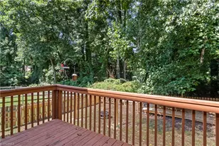 4965 Lochraven Dr, Winston-Salem, NC 27104 - Photo 32